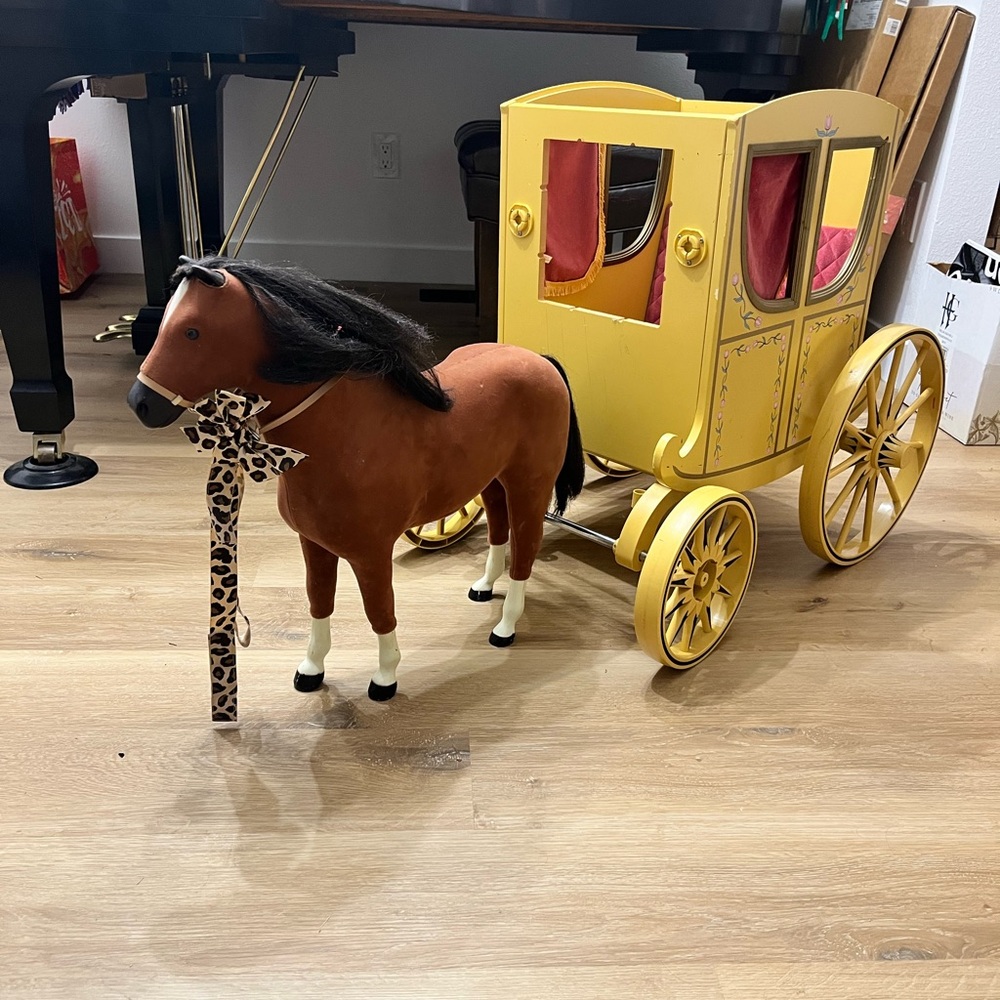 American Girl Felicity Carriage and Horse